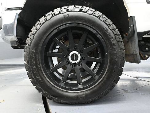 Used 2023 Ford F250 Lariat w/ Lariat Ultimate Package AWD/4WD image 17