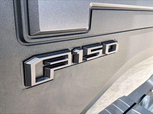 Used 2020 Ford F150 Raptor w/ Equipment Group 802A Luxury AWD/4WD image 31