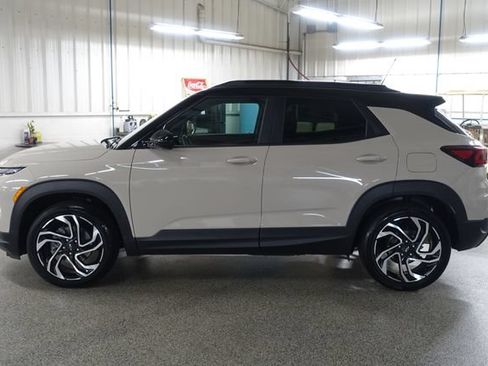 Used 2026 Chevrolet TrailBlazer RS w/ Convenience Package AWD/4WD image 4
