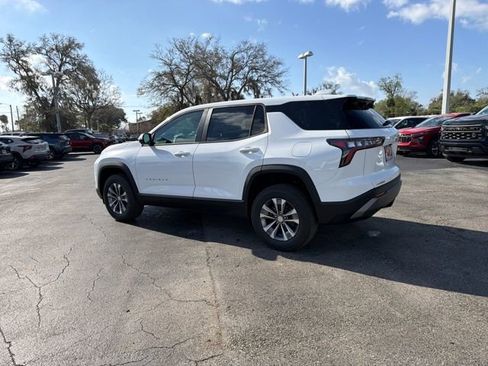 New 2026 Chevrolet Equinox LT w/ Safety and Technology Package FWD image 6