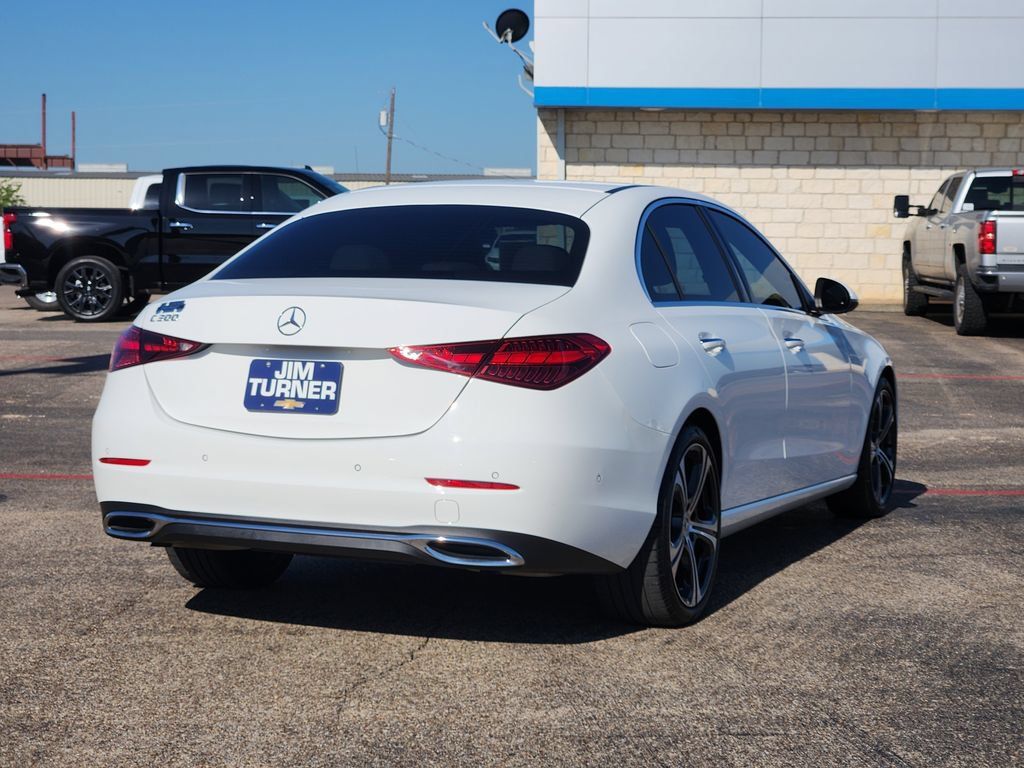 Used 2025 Mercedes-Benz C 300 Sedan image 7