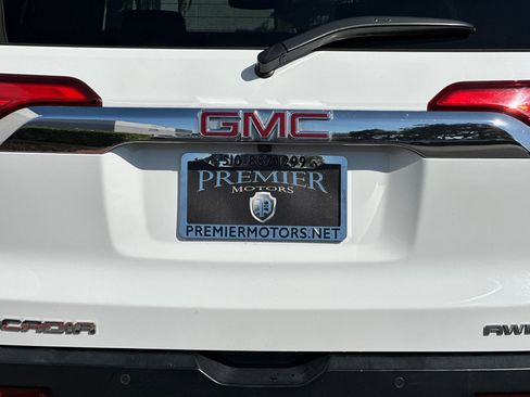 Used 2018 GMC Acadia SLT image 50