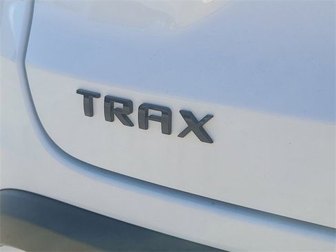 New 2026 Chevrolet Trax RS image 9