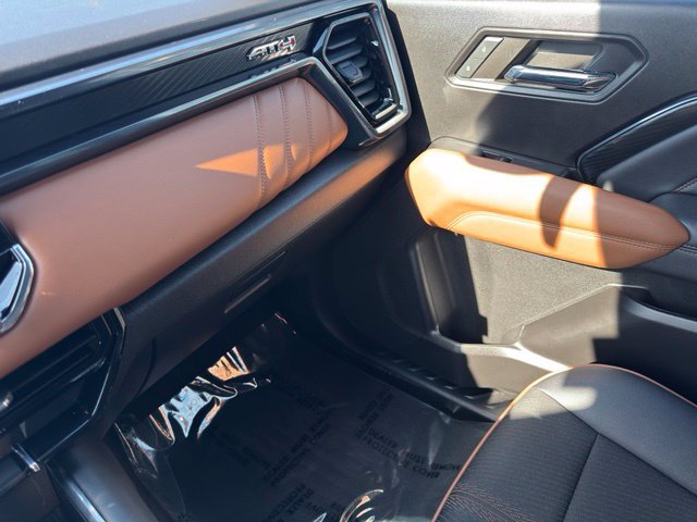 Certified 2024 GMC Canyon AT4 AWD/4WD image 27