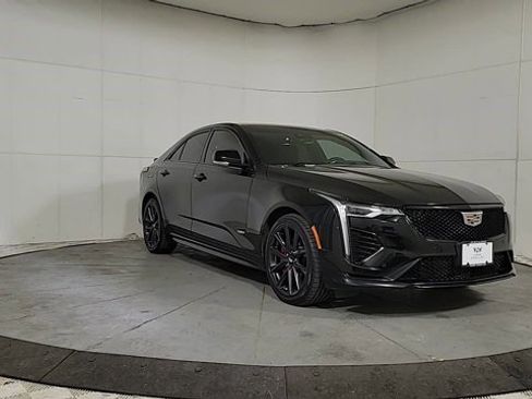 Certified 2022 Cadillac CT4 V w/ Navigation Package image 2