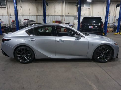 Used 2024 Lexus IS 350 F Sport RWD image 20