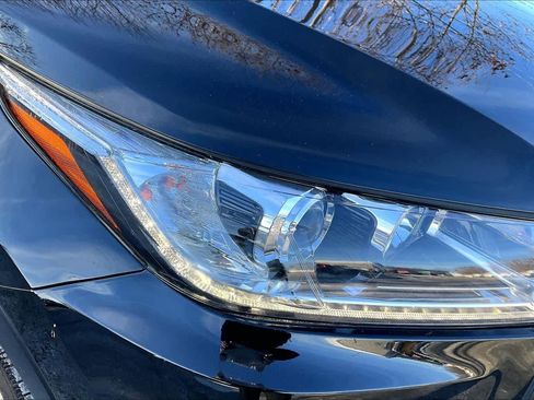 Used 2018 Toyota Highlander Limited image 26