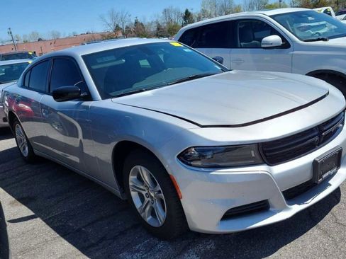 Used 2023 Dodge Charger SXT w/ Cold Weather Package RWD image 4