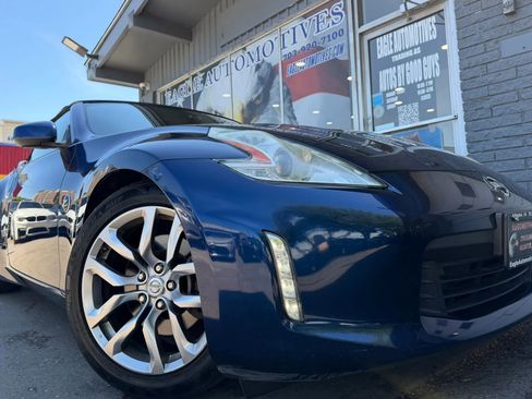 Used 2013 Nissan 370Z Touring image 1