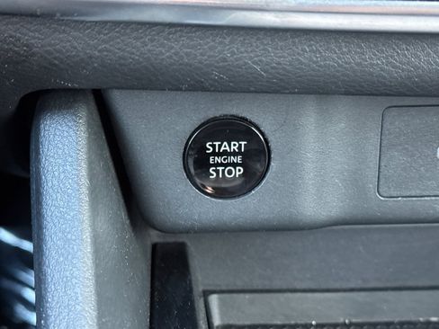 Certified 2024 Nissan Rogue SV image 25