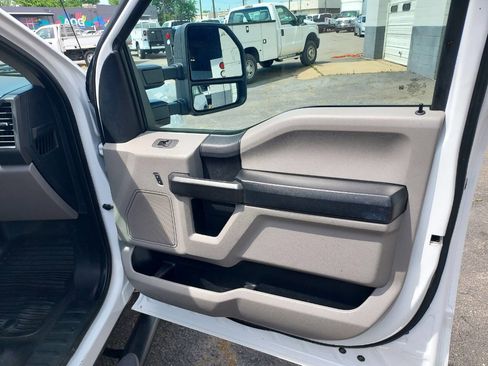 Used 2020 Ford F250 XL w/ Power Equipment Group image 21