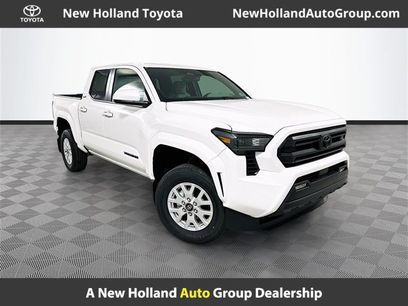 New 2025 Toyota Tacoma SR5