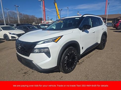 New 2026 Nissan Rogue Dark Armor AWD/4WD image 3