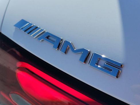 New 2026 Mercedes-Benz GLC 43 AMG 4MATIC image 9