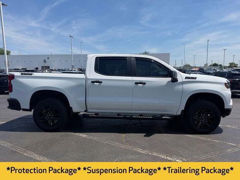 Used 2025 Chevrolet Silverado 1500 LT Trail Boss w/ Convenience Package II AWD/4WD image 6