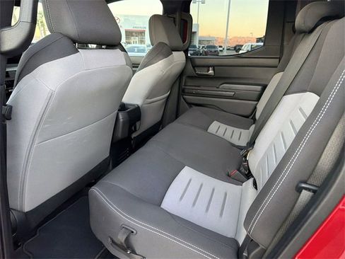 Used 2024 Toyota Tacoma TRD Sport image 27