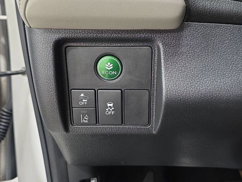 Used 2019 Honda HR-V EX image 26