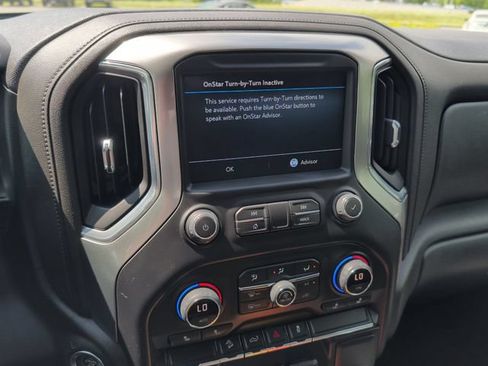 Used 2021 Chevrolet Silverado 1500 LT Trail Boss AWD/4WD image 14