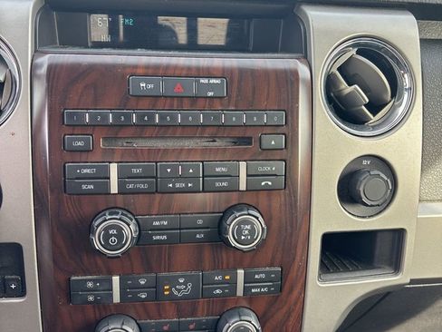 Used 2012 Ford F150 Lariat image 11