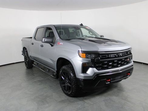 Used 2025 Chevrolet Silverado 1500 Custom Trail Boss image 12