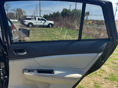 Used 2015 Subaru Crosstrek 2.0i Limited image 26