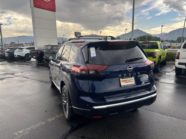 Used 2026 Nissan Rogue Platinum w/ Platinum Premium Package AWD/4WD image 9