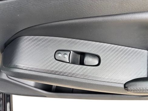 Used 2024 Nissan Altima 2.5 SV FWD image 28