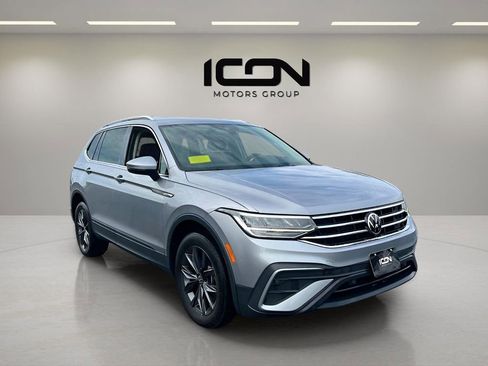 Used 2022 Volkswagen Tiguan SE image 4