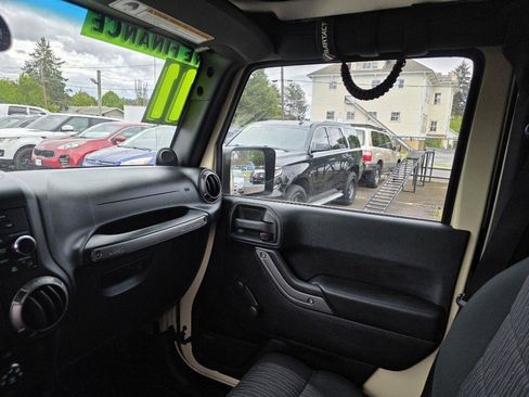 Used 2011 Jeep Wrangler Sport AWD/4WD image 10