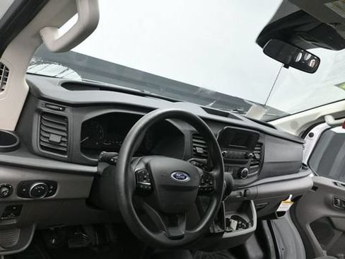 Used 2025 Ford Transit 250 Low Roof w/ Exterior Upgrade Package RWD image 23