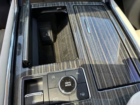 Used 2021 Lincoln Navigator Black Label image 25