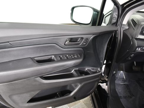 Certified 2024 Honda Odyssey EX-L image 35