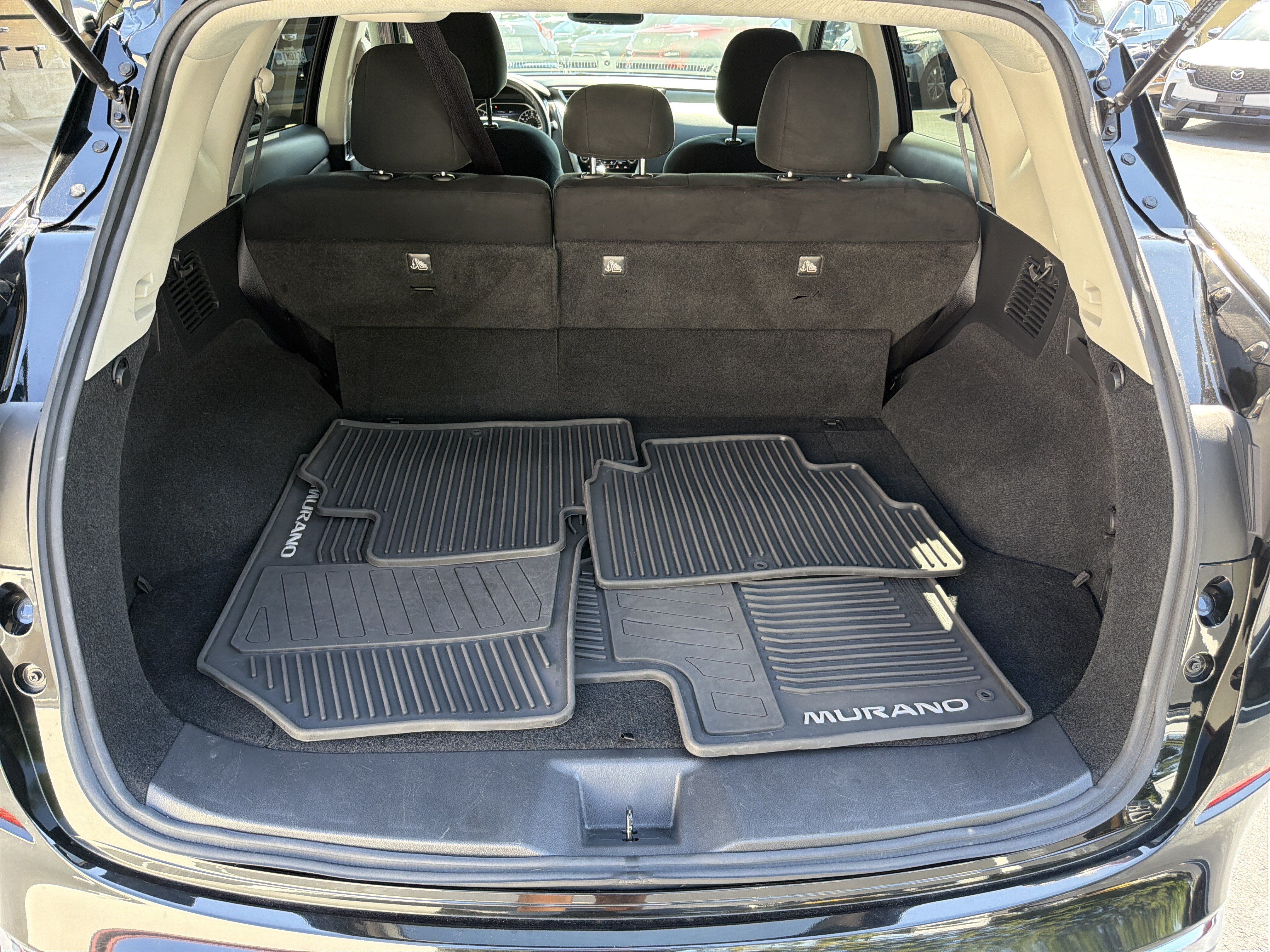 Used 2019 Nissan Murano SV FWD image 18