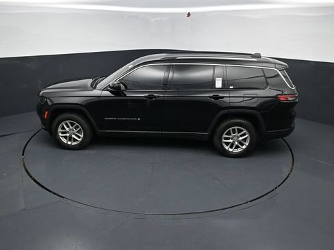 Used 2022 Jeep Grand Cherokee L Laredo w/ Luxury Tech Group I AWD/4WD image 46