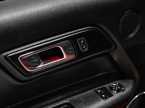 Used 2018 Ford Mustang GT Premium RWD image 32