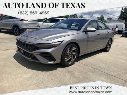 Used 2025 Hyundai Elantra SEL