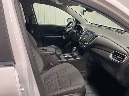 Certified 2024 Chevrolet Equinox LT image 8