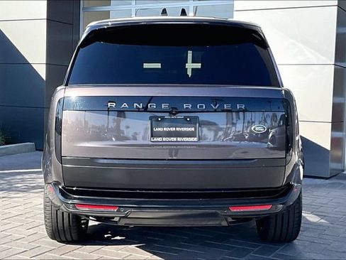 Certified 2023 Land Rover Range Rover Long Wheelbase Autobiography AWD/4WD image 4