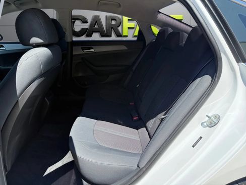 Used 2019 Hyundai Sonata SE FWD image 18