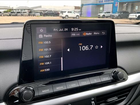 Used 2024 Kia Forte LXS FWD image 28