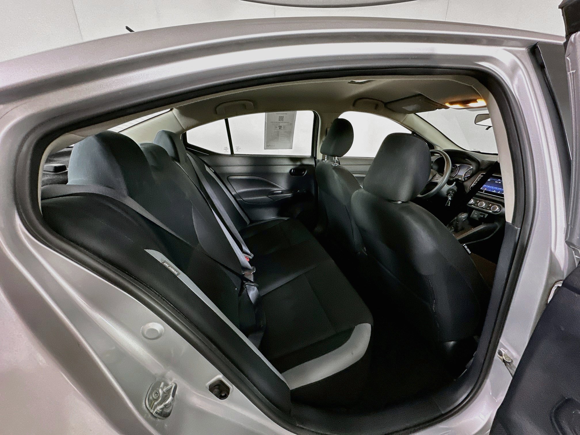 Used 2025 Nissan Versa S FWD image 28