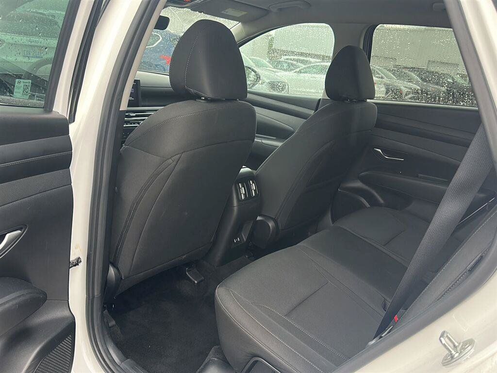 Certified 2025 Hyundai Tucson SEL AWD/4WD image 14
