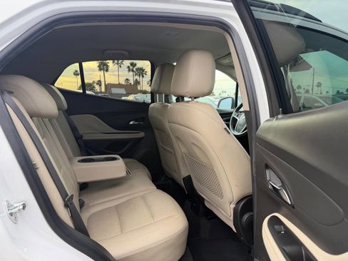 Used 2017 Buick Encore Premium image 36