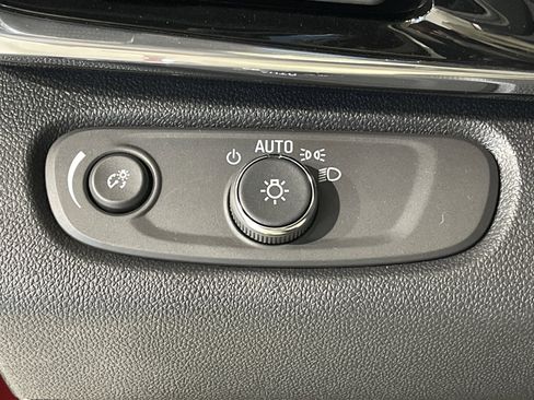 Used 2026 Buick Envista Avenir image 30