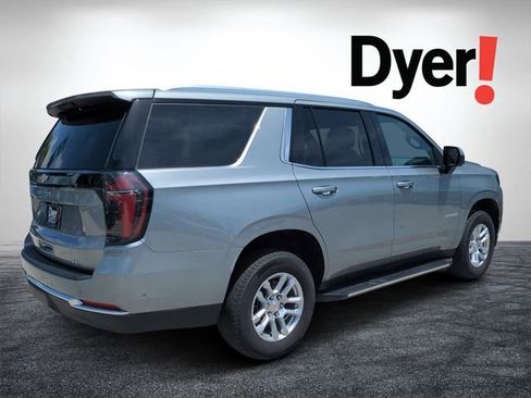 Used 2025 Chevrolet Tahoe LT AWD/4WD image 3