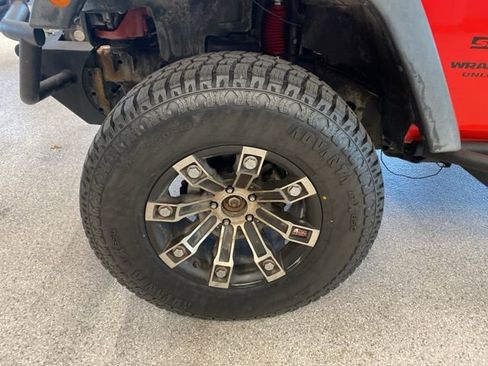 Used 2013 Jeep Wrangler Unlimited Sport image 10