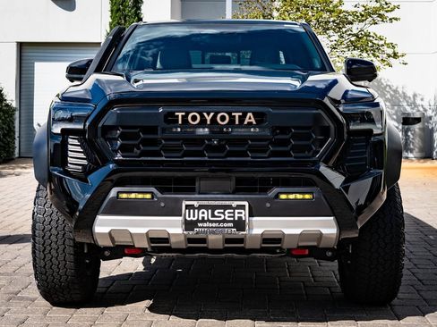 Used 2025 Toyota Tacoma Trailhunter w/ Tow Tech Package image 2