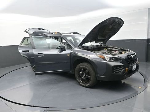Used 2024 Subaru Outback Wilderness image 28