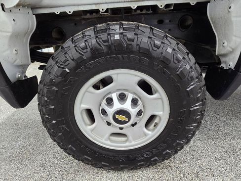 Used 2024 Chevrolet Silverado 2500 W/T w/ WT Convenience Package AWD/4WD image 31