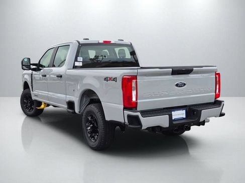 New 2026 Ford F250 XL w/ STX Appearance Package AWD/4WD image 6